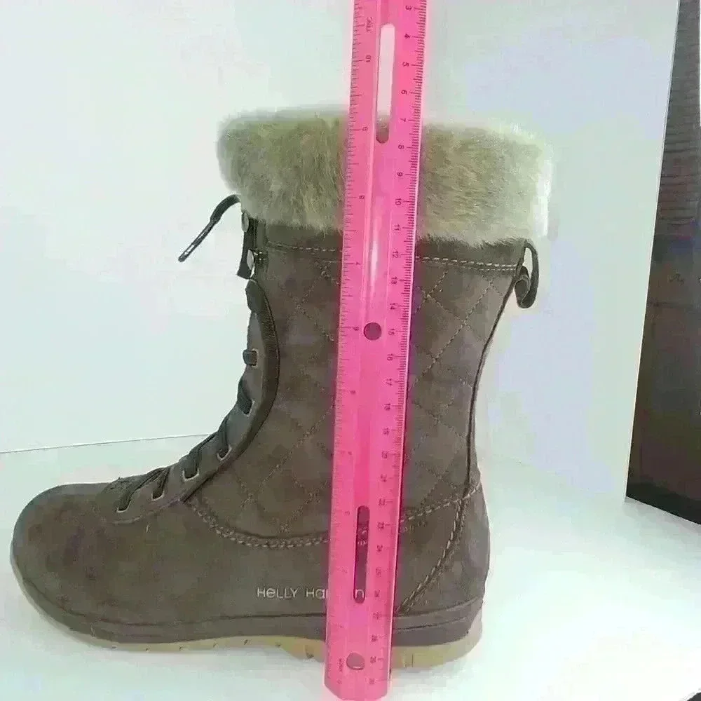 Helly Hansen Eir Lace Up Boots Brown Sz 7.5 W NEW WITHOUT BOX